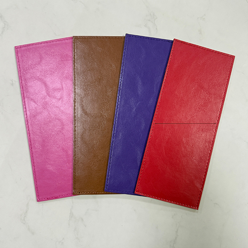 Porte-couverts en similicuir laserable
