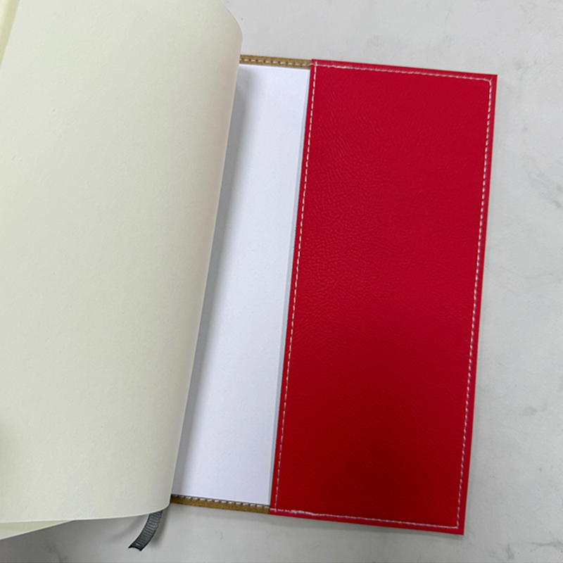 Carnet modifiable en similicuir laserable