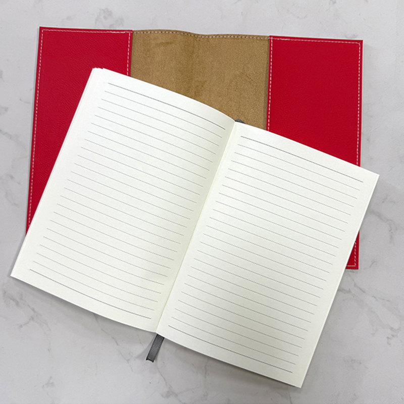 Carnet modifiable en similicuir laserable