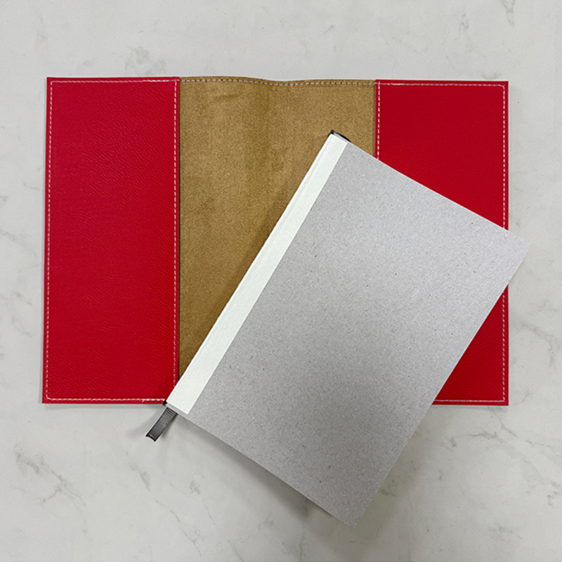 Carnet modifiable en similicuir laserable