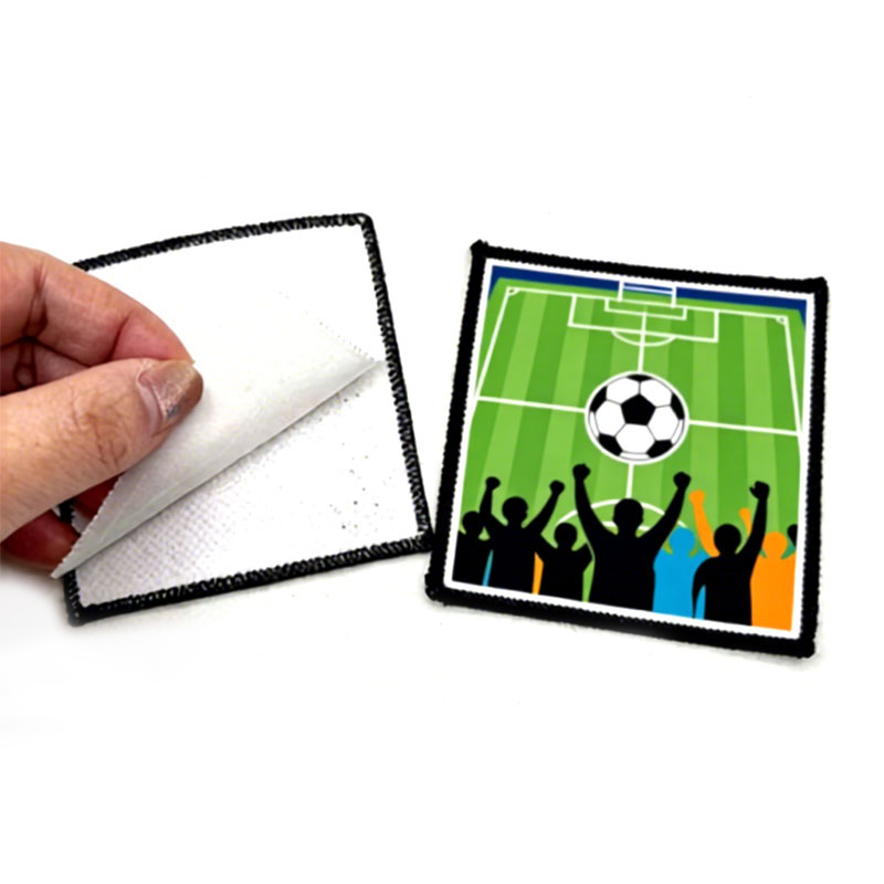 Patch Merrow en tissu de sublimation carré de 2 1/2' x 2 1/2' avec adhésif