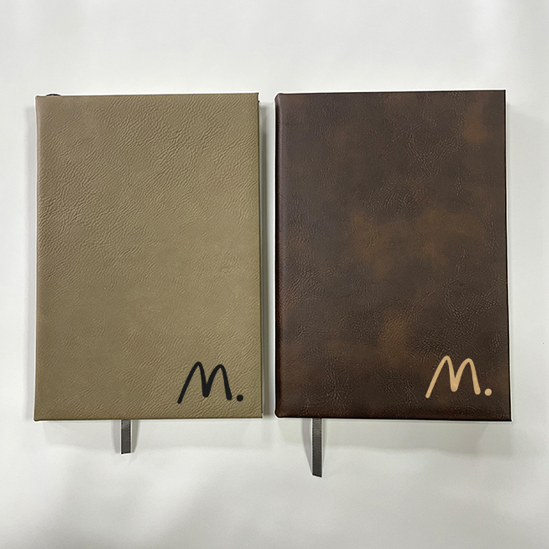 Carnet de croquis en similicuir laser 5 1/4 x 8 1/4 Carnet de croquis en similicuir laser 5 1/4 x 8 1/4