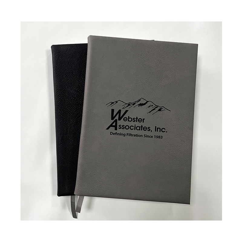 Journaux en similicuir 7' x 9 3/4' Journaux en similicuir 7' x 9 3/4'