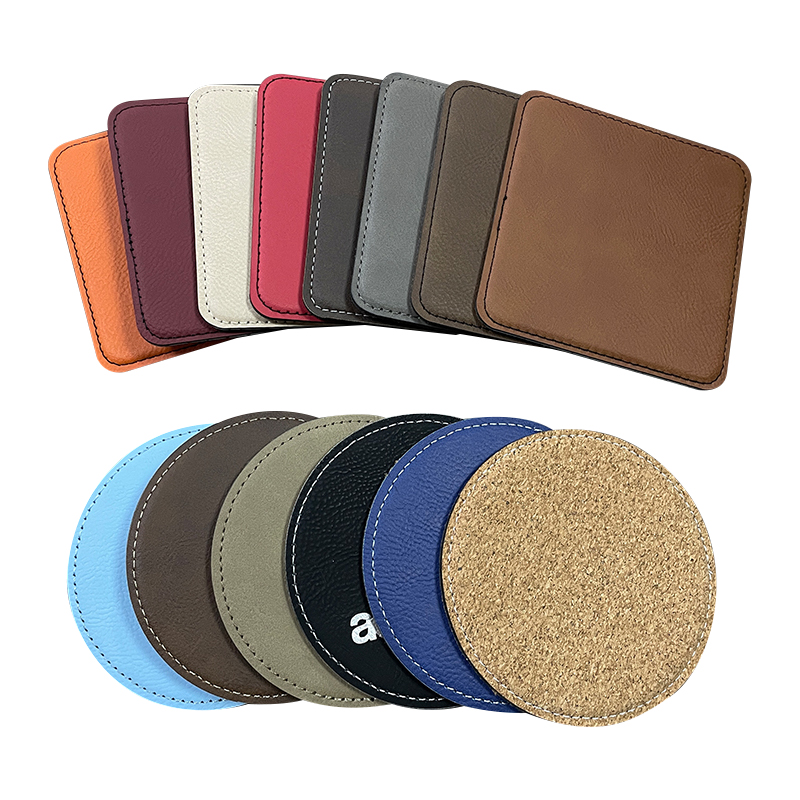 Sous-verres carrés en similicuir 4' x 4'