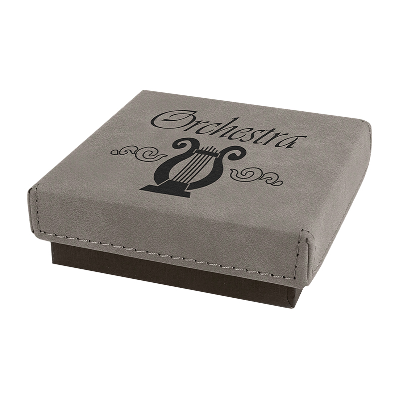 Coffret cadeau 11 3/4' x 7 3/4' avec couvercle en similicuir laserisable