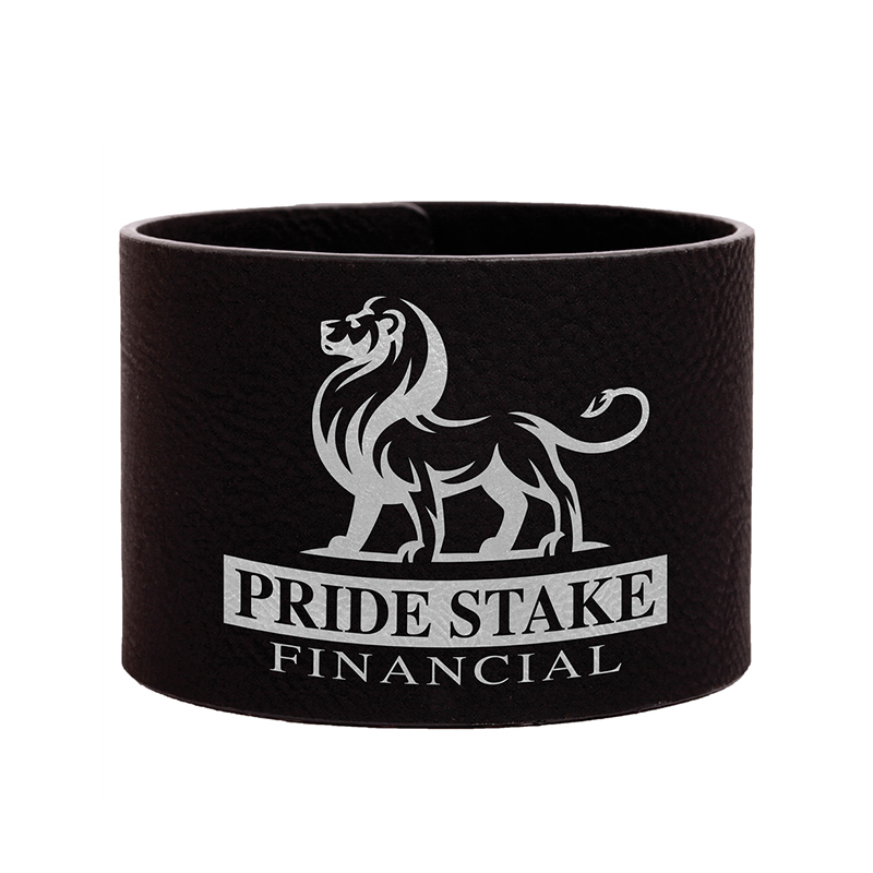 Bracelet manchette en similicuir laser 9 1/2' x 2'