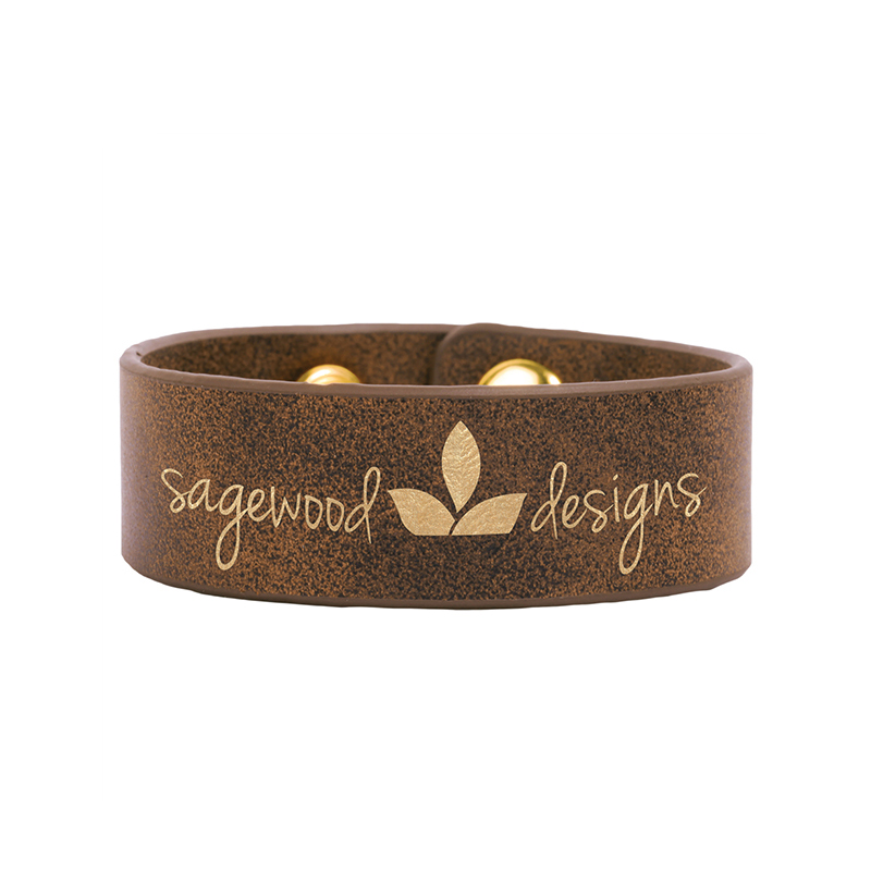 Bracelet manchette en similicuir laser 9 1/2' x 2'