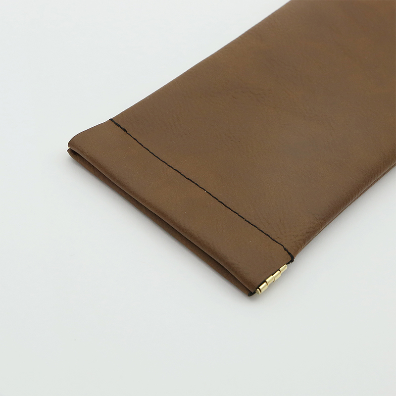 Sac pochette à ressort en similicuir laserable