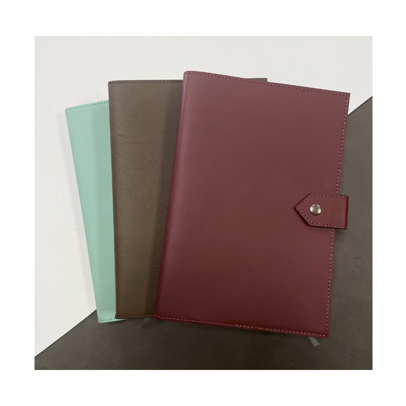 Journal en similicuir laser avec fermoir