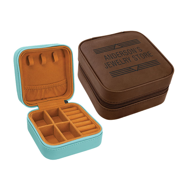 Boîte à bijoux de voyage en similicuir laser 4 × 4 avec doublure beige