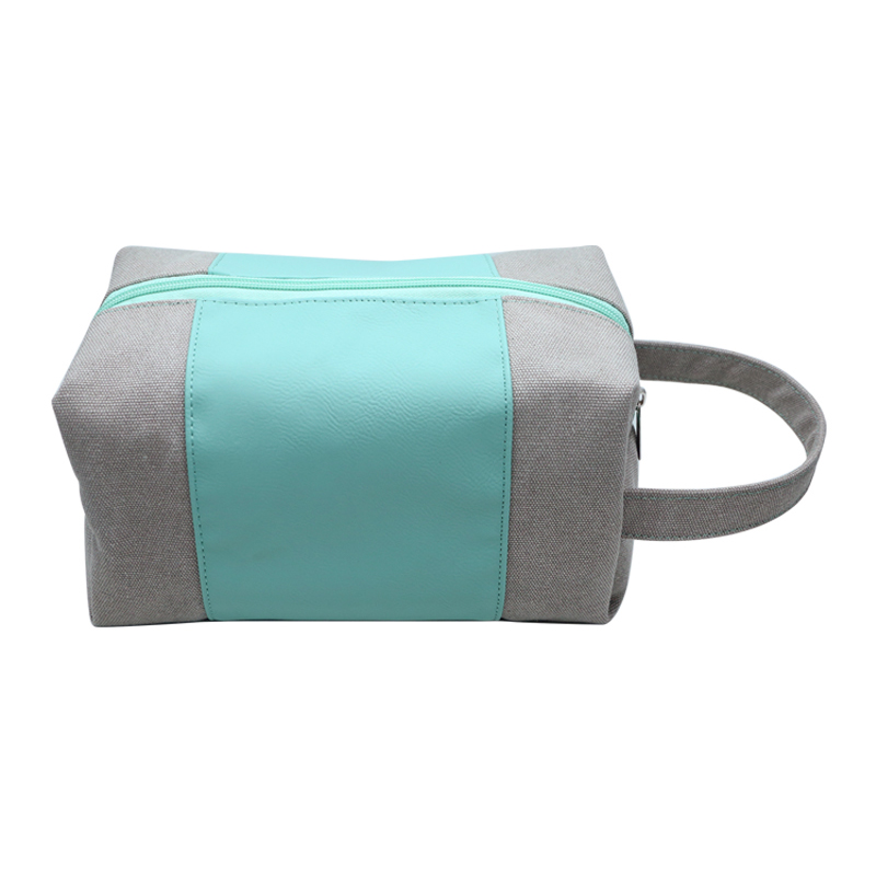 Trousse de toilette en similicuir laserable Trousse de toilette en similicuir laserable