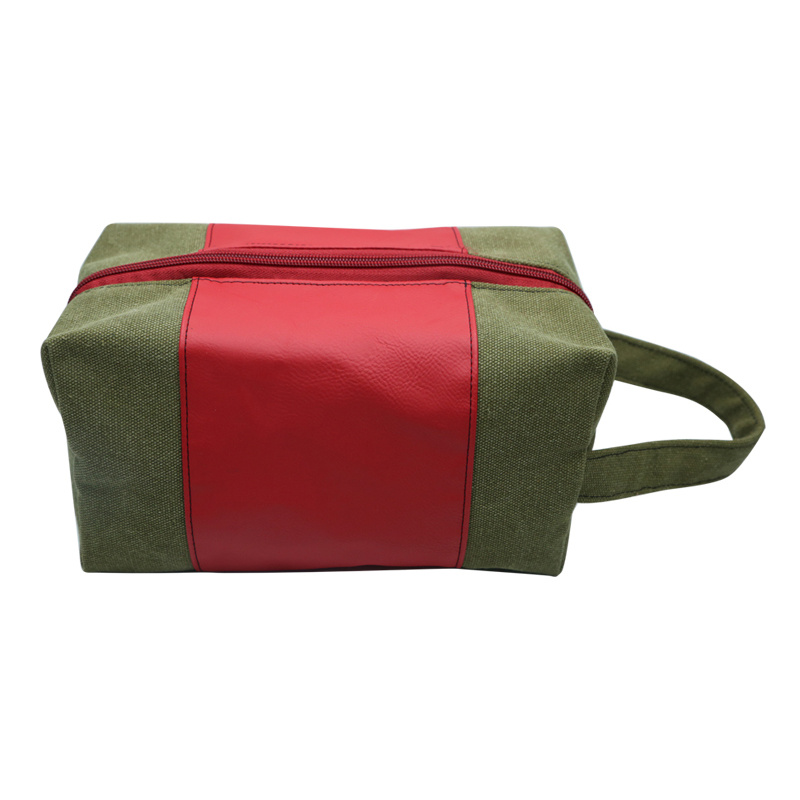 Trousse de toilette en similicuir laserable Trousse de toilette en similicuir laserable