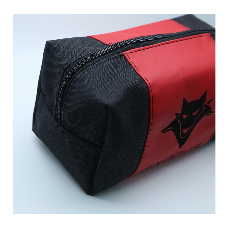 Trousse de toilette en similicuir laserable Trousse de toilette en similicuir laserable