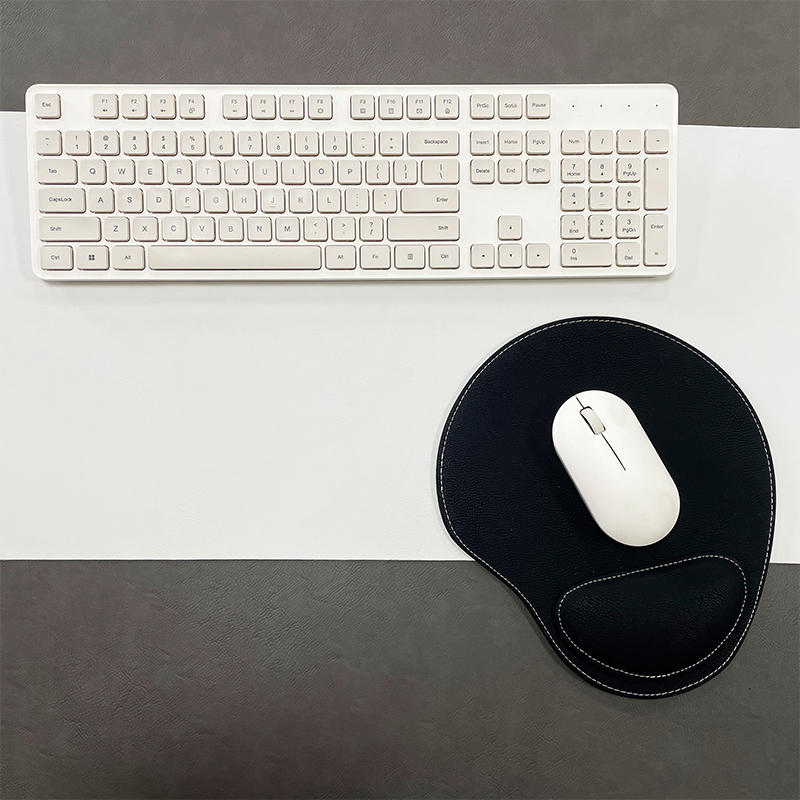 Tapis de souris en similicuir
