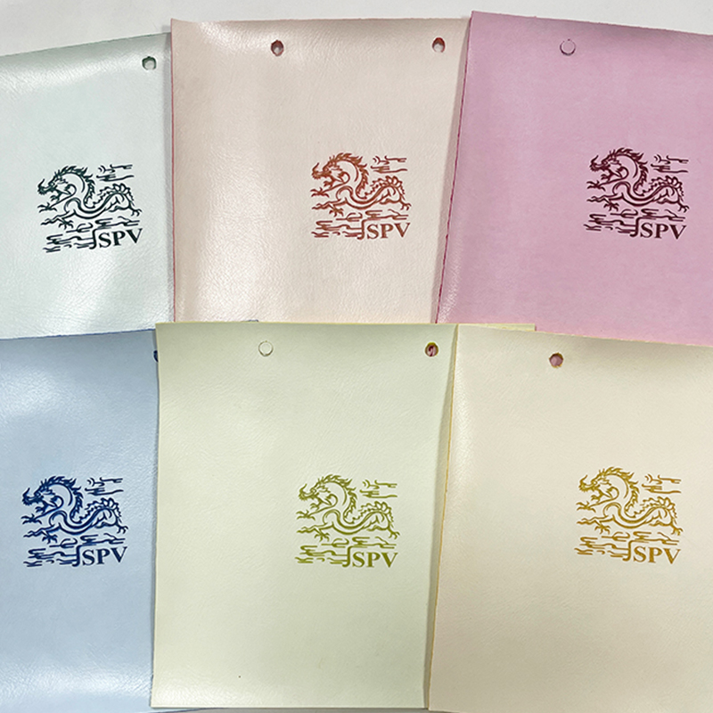 Feuilles de similicuir brillant avec adhésif/sans adhésif